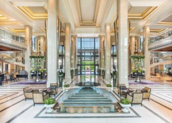 A Refined Journey into the World of Luxury Hotels